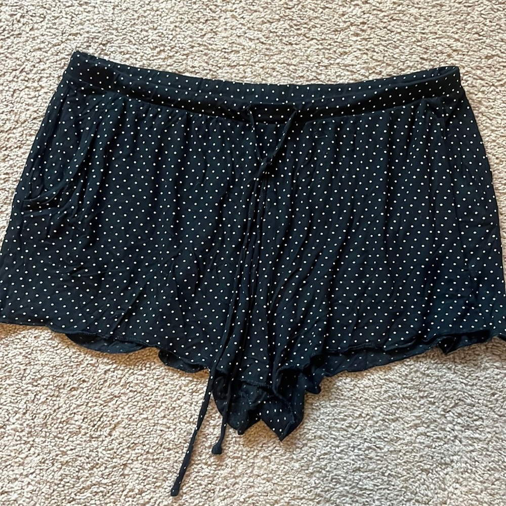 Women’s sleep shorts . Size L
